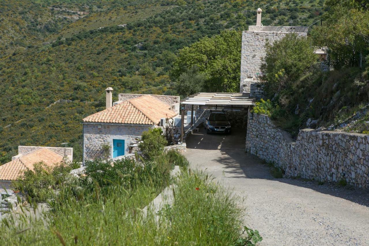 Villa Smaragda Limeni Exterior photo